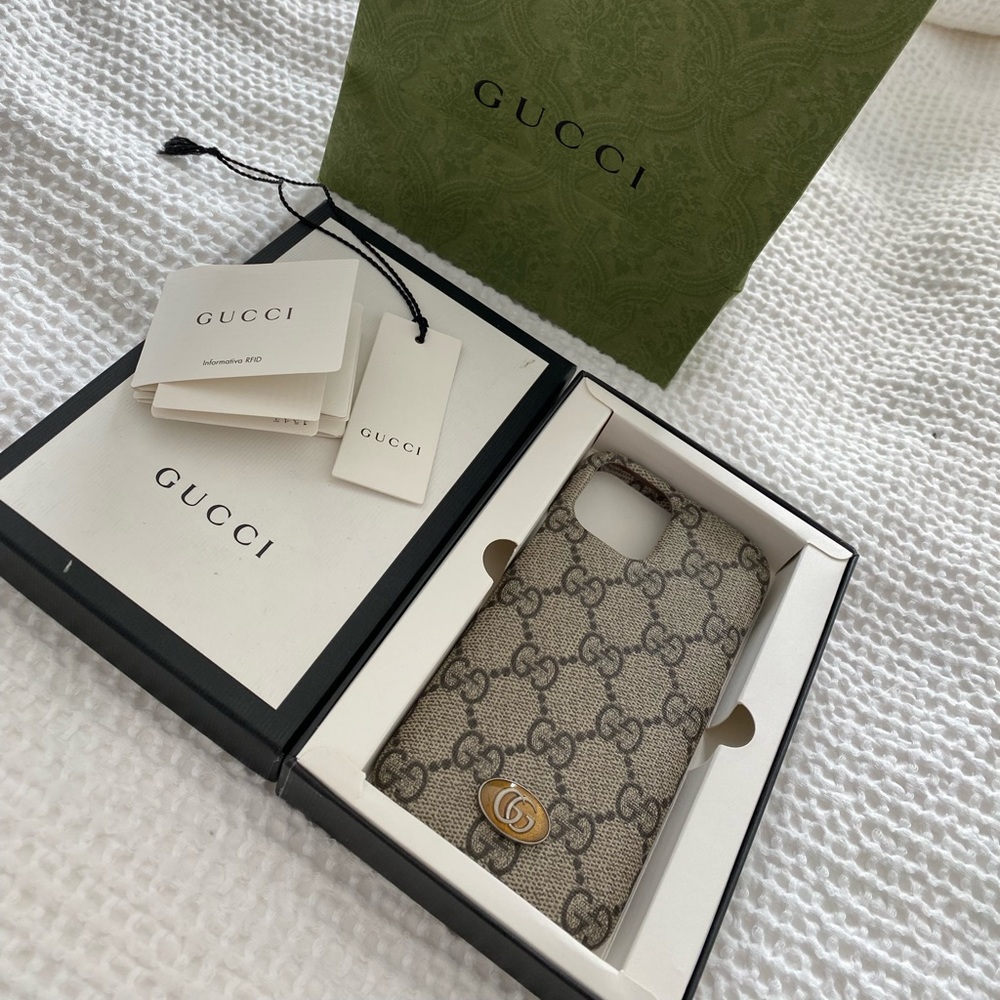 Gucci IPhone 11 Pro Ophidia GG Supreme case